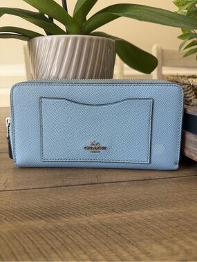 Coach Light Blue Saffiano Zip Wallet with Silver Logo